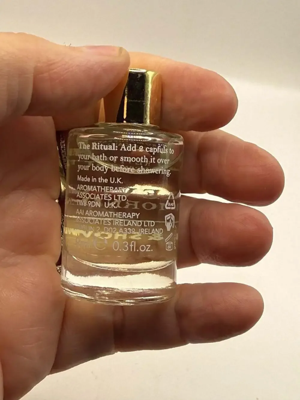Aromatherapy Associates Revive Morning Bath & Shower Oil 0.3 fl oz / 9ml Travel